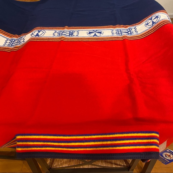 NWT Pendleton Day and Night Robe Hope Series Arthur Amiotte Native Blanket Beave - Picture 3 of 9